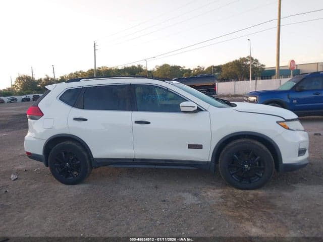 2017 NISSAN ROGUE SV 13