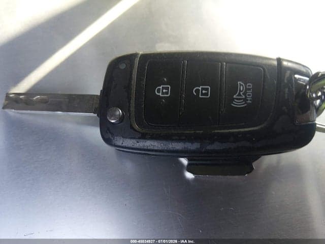 2021 HYUNDAI VENUE SEL 11