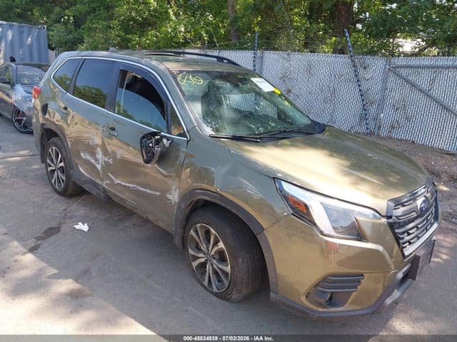 2022 SUBARU FORESTER LIMITED