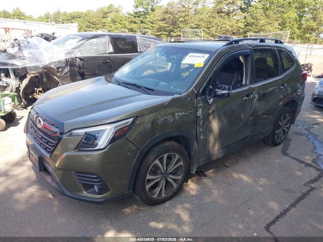 2022 SUBARU FORESTER LIMITED 2