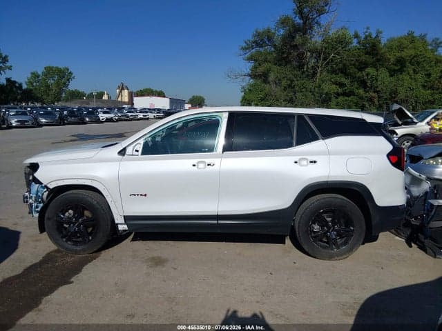 2022 GMC TERRAIN AWD AT4 15