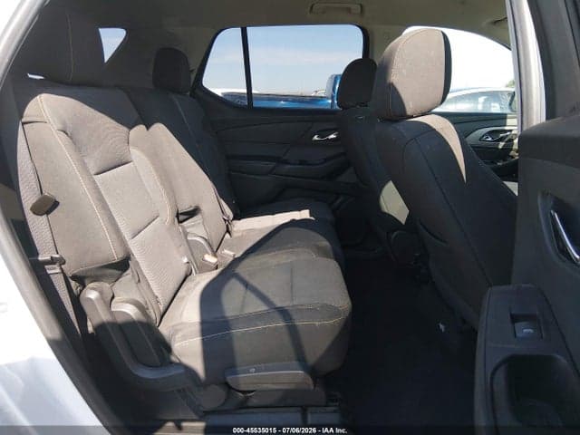 2019 CHEVROLET TRAVERSE LS 8