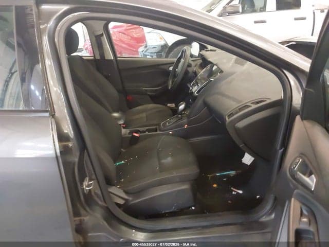 2017 FORD FOCUS SEL 5