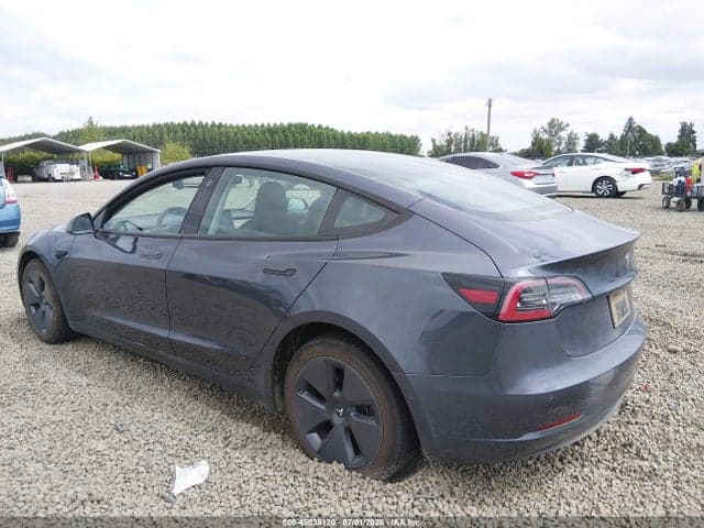 2022 TESLA MODEL 3 LONG RANGE DUAL MOTOR ALL-WHEEL DRIVE 3
