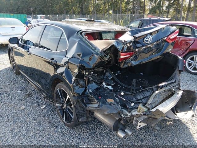 2018 TOYOTA CAMRY 3
