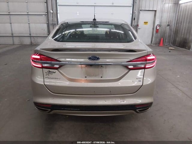 2018 FORD FUSION SE 17