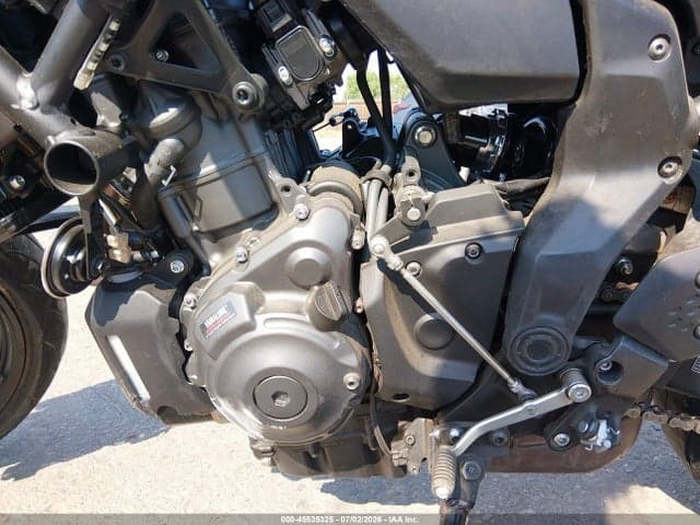 2025 YAMAHA MTN690 9