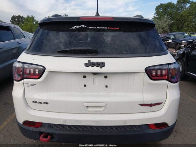 2017 JEEP COMPASS TRAILHAWK 17