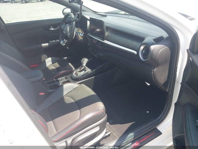 2023 KIA FORTE GT 5