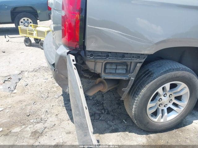 2019 CHEVROLET TAHOE LS 6