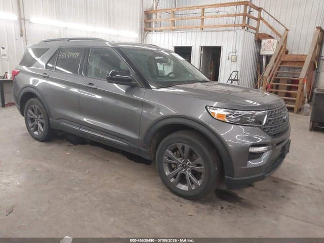 2022 FORD EXPLORER XLT 1