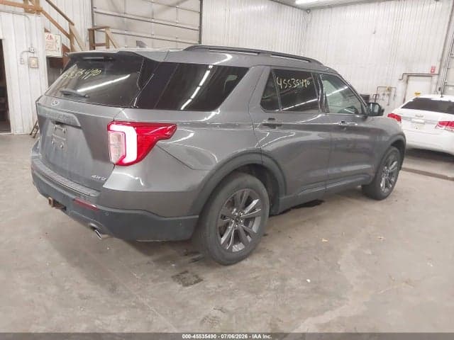 2022 FORD EXPLORER XLT 4