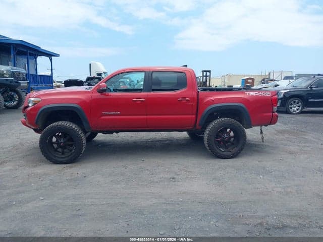 2017 TOYOTA TACOMA TRD SPORT 14