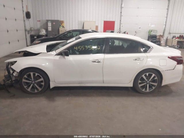 2017 NISSAN ALTIMA 2.5 SR 15