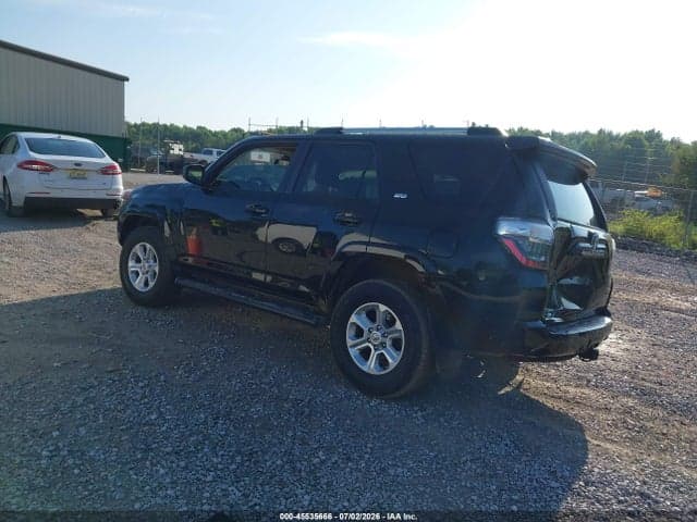 2024 TOYOTA 4RUNNER SR5 3