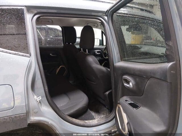 2017 JEEP RENEGADE LATITUDE 8