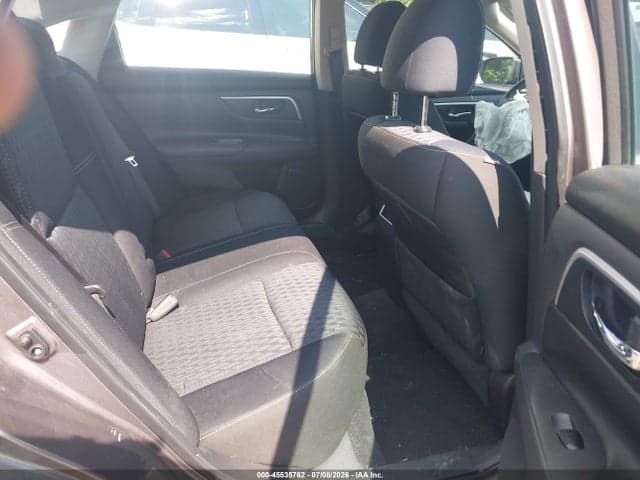2017 NISSAN ALTIMA 2.5 SV 8