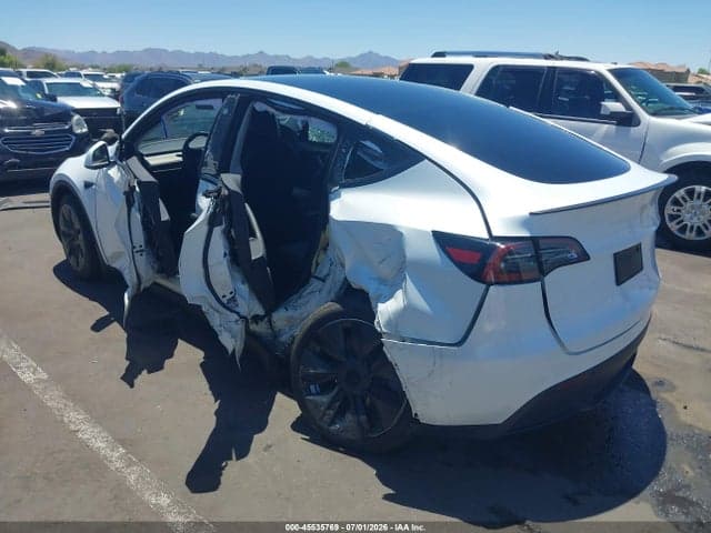 2023 TESLA MODEL Y 3