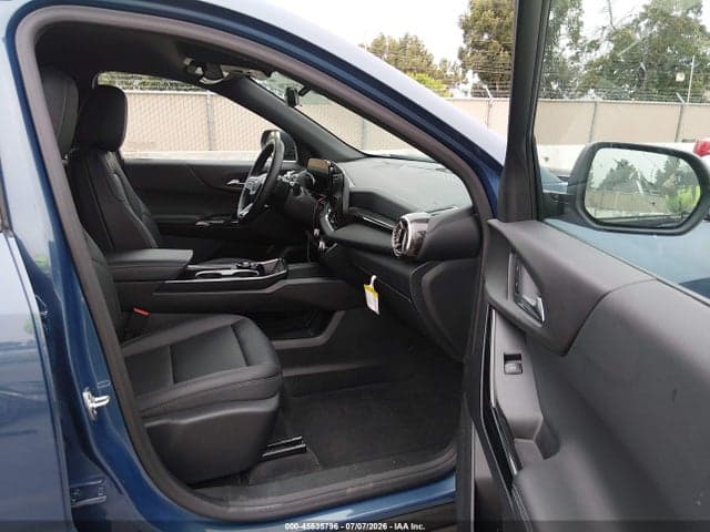 2026 CHEVROLET EQUINOX AWD LT 5