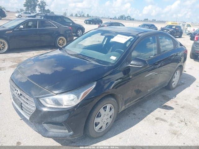 2018 HYUNDAI ACCENT SE 2