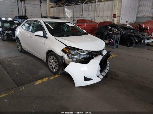 2019 TOYOTA COROLLA LE 1