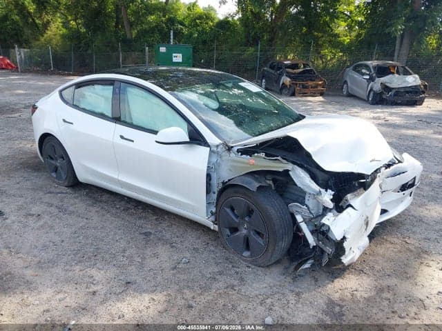 2021 TESLA MODEL 3 STANDARD RANGE PLUS REAR-WHEEL DRIVE 1