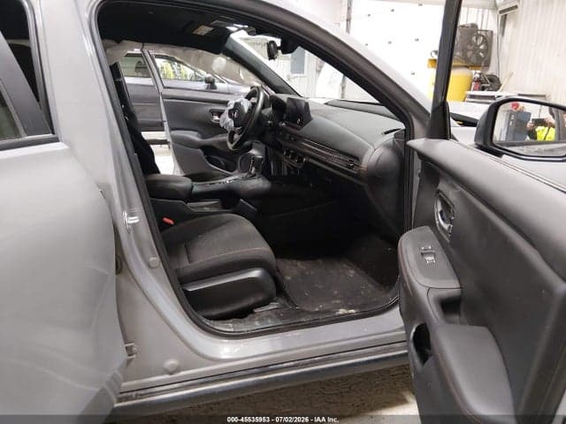 2024 HONDA HR-V 5