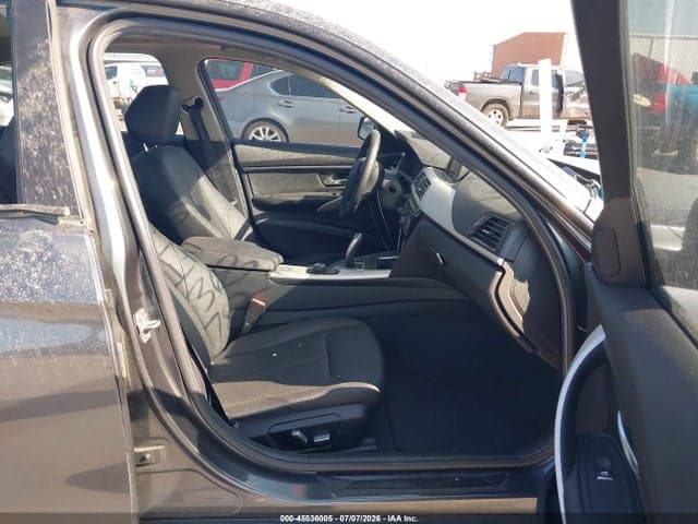2017 BMW 320I 5