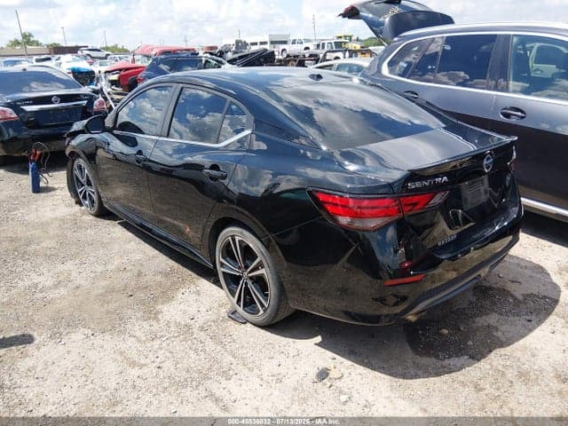 2022 NISSAN SENTRA SR XTRONIC CVT 3