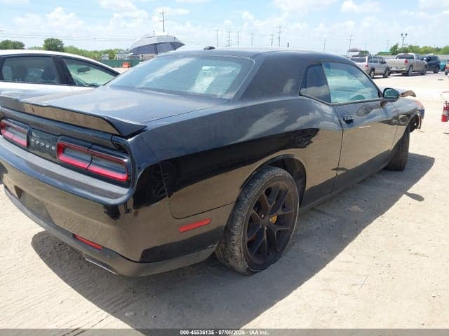 2022 DODGE CHALLENGER GT 4