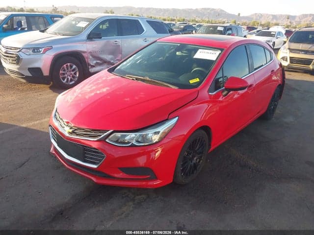 2017 CHEVROLET CRUZE LT AUTO 2