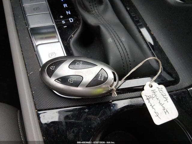 2024 HYUNDAI ELANTRA SEL 11
