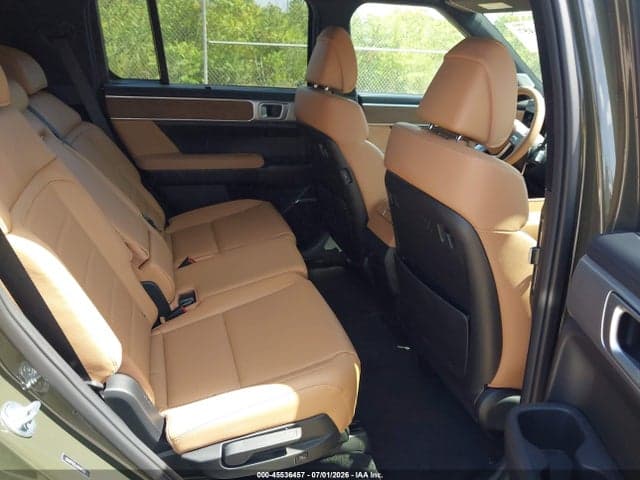 2025 HYUNDAI SANTA FE LIMITED 8