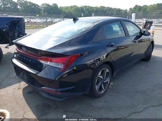 2023 HYUNDAI ELANTRA SEL 4