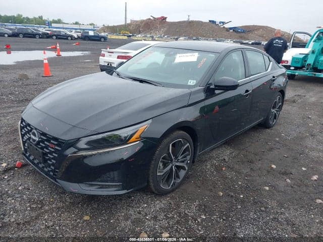 2025 NISSAN ALTIMA SR FWD 2
