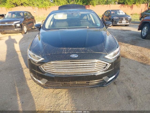 2018 FORD FUSION SE 12