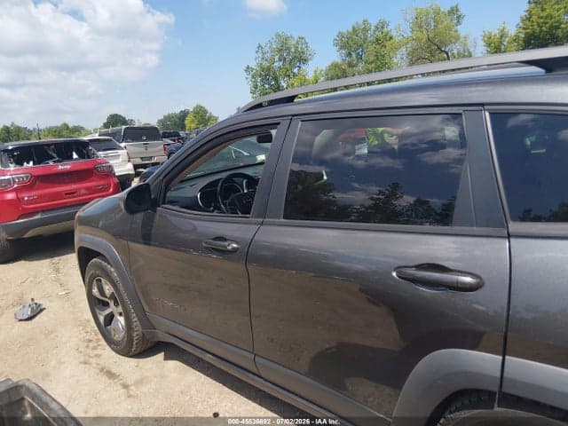 2017 JEEP CHEROKEE TRAILHAWK 14