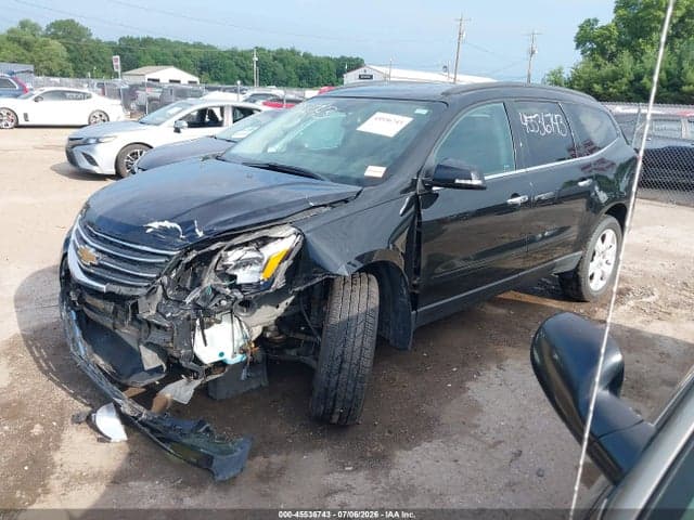 2017 CHEVROLET TRAVERSE LT 2
