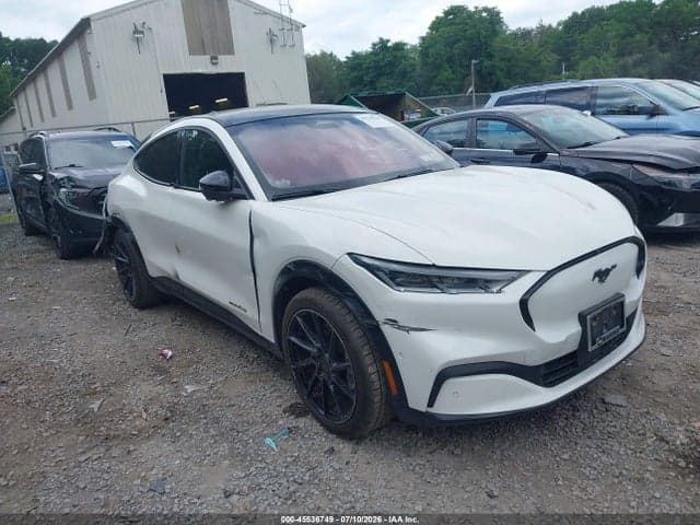 2021 FORD MUSTANG MACH-E PREMIUM 1