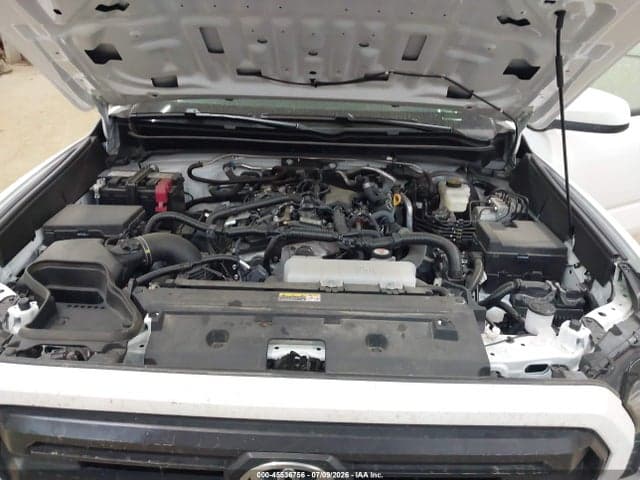 2025 TOYOTA TACOMA SR5 10