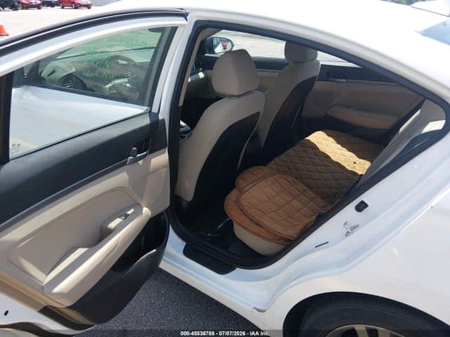 2018 HYUNDAI ELANTRA VALUE EDITION 8