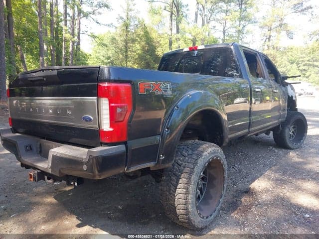 2017 FORD F-350 PLATINUM 4