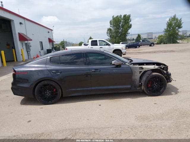 2022 KIA STINGER GT1 14
