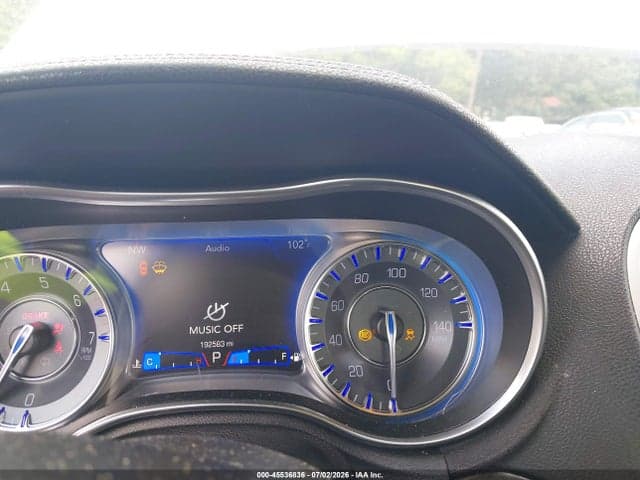 2019 CHRYSLER 300 LIMITED AWD 7