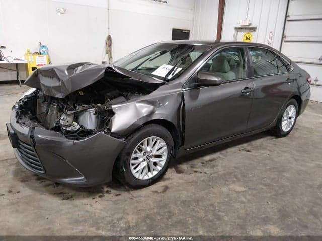 2017 TOYOTA CAMRY LE 2