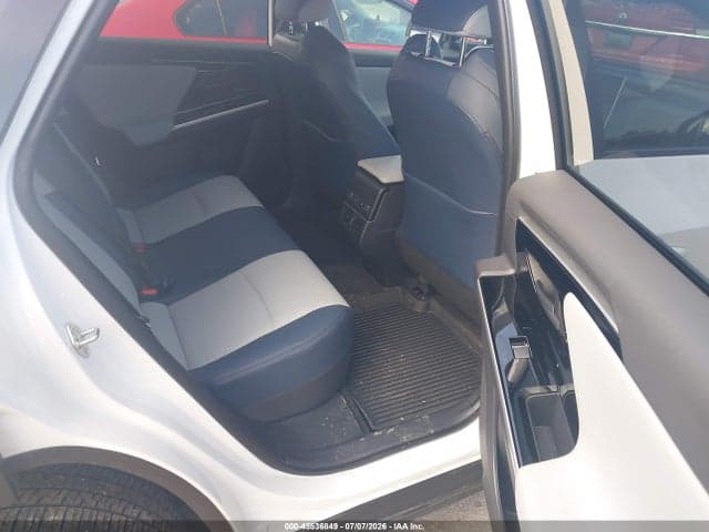 2025 SUBARU SOLTERRA LIMITED 8