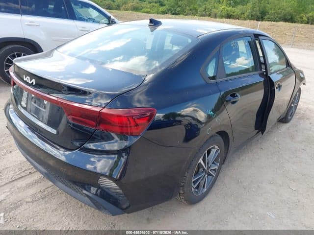2023 KIA FORTE LXS 4