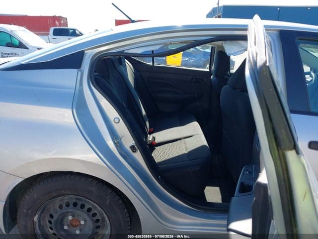 2021 NISSAN VERSA S XTRONIC CVT 8