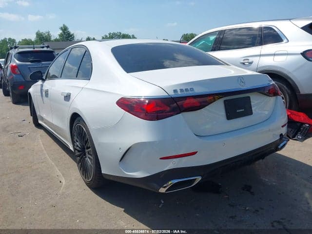2024 MERCEDES-BENZ E 350 3