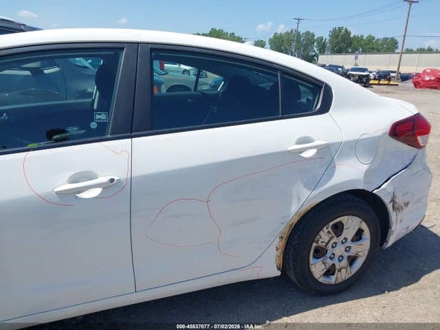 2017 KIA FORTE LX 13